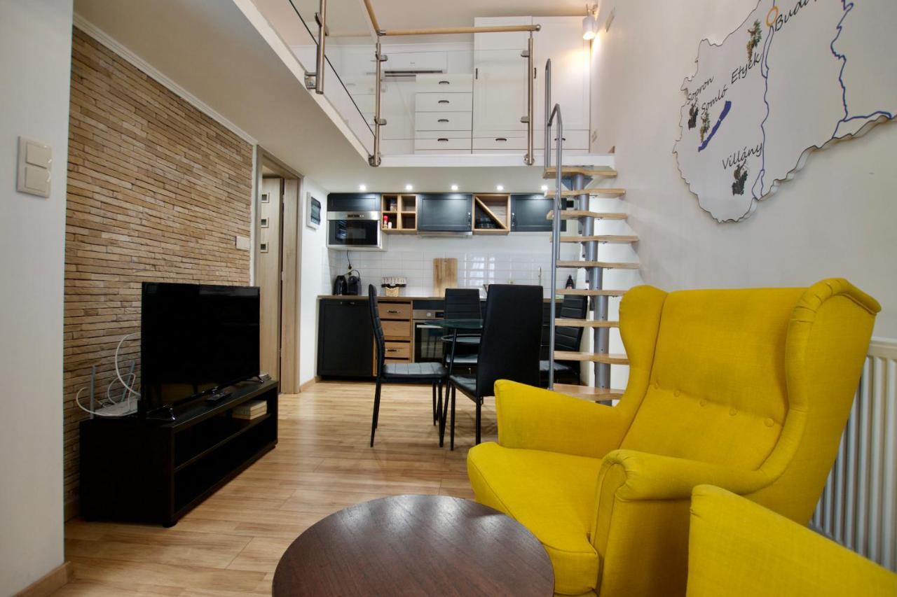 Standard Apartment By Hi5- Rose Street'S Home Budapest Eksteriør billede